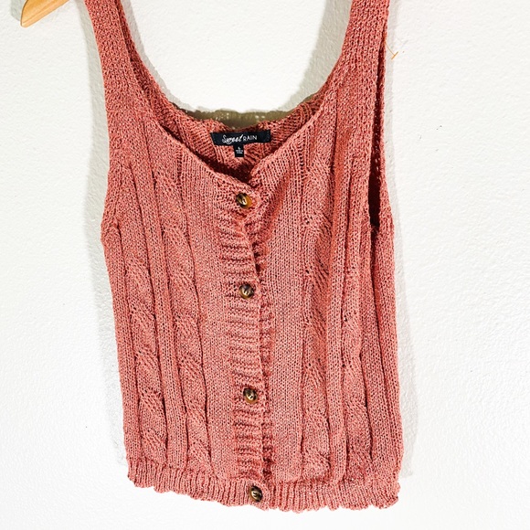 Coral pink knit crochet tank top - Picture 4 of 7